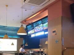 -小鱼小牛(世欧广场店)