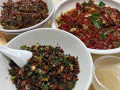 酸菜炒粉皮-笨罗卜浏阳菜馆(龙华鹏润达店)