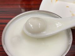 -陈老添美食店(宝华路店)