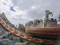 -七彩云南欢乐世界