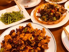 辣子鸡-东风川菜