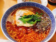 辣肉面-沪西老弄堂面馆(定西路店)