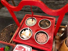 -谭鸭血老火锅(龙湖宝山天街店)