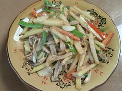 -边疆缘正宗腾冲风味菜馆(腾冲店)