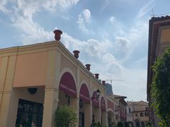 -佛罗伦萨小镇广佛名品奥特莱斯(疏港路店)