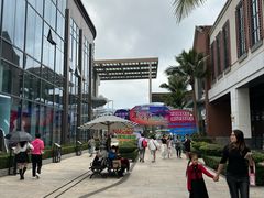 -观澜湖新城运动奥莱区