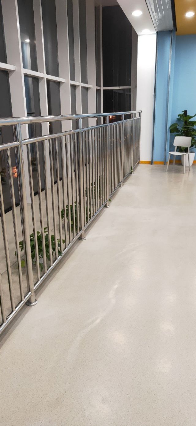 永胜不锈钢护栏防盗窗