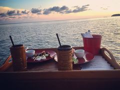 -Sunset Bar(丹绒亚路香格里拉店)