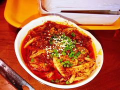 邻居千层肚-串门邻居串串火锅(云南南路店)