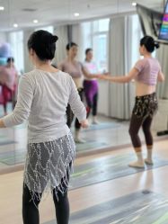 -爱尔乐美孕产瑜伽·普拉提