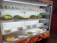 自助调料区-梅园国际大酒店·自助餐厅(光明港店)