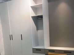 -百安居装修建材卖场(泰然店)