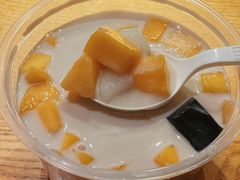 芒果烧仙草-大甜九港式甜品(武林店)