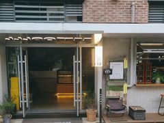 -三勾JJJ Burger&Coffee(梅溪湖店)