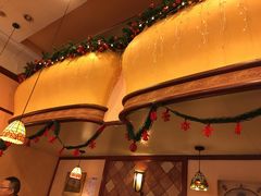 -玛格萝妮比萨屋(四平店)