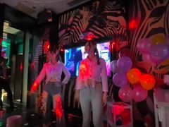 -星璨火吧KTV聚会餐厅(丰庆路店)