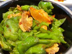 螺丝辣椒炒鲍鱼-鲁采LU STYLE(新天地店)