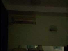 -上海日海酒店-停车场