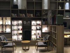 -西安大雁塔科技大学地铁站亚朵酒店