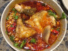 -肖肖酸萝卜鱼火锅(总店)