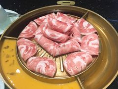 -猪啊牛呀羊啊铜盘烤肉(正大广场店)
