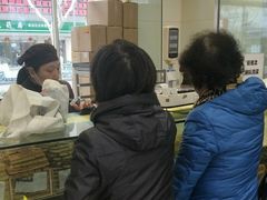-上海哈尔滨食品厂(汇联商厦店)