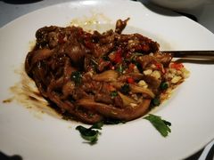 -关东小磨东北菜(漕河泾印象城店)