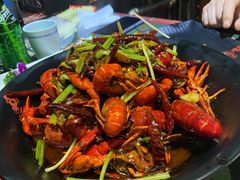 -龙虾风暴(松江店)