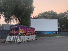 -枫花园汽车电影院(朝阳公园店)
