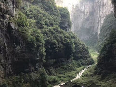 -龙水峡地缝景区