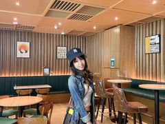 -香港ELEMENTS圆方