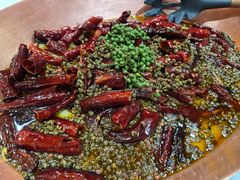 沸腾水煮东海大黄鱼-湘爱(凤凰汇店)