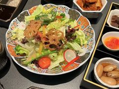 -铭牛烧肉·和牛海鲜自助(高新月牙湖店)