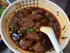 -杨三娘跷脚牛肉(羊子山西路店)