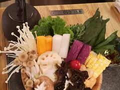 -湊湊火锅·茶憩(东城万达店)