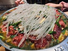 牛肉八带鱼饼土豪锅-京玉菲饭店(李村店)