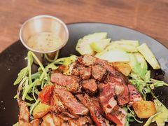 低温慢煮牛排沙拉-Miss Q Family甜品·蛋糕·法甜咖啡