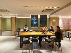 -星巴克臻选(上海中环广场2F店)