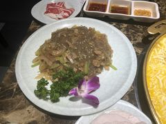 -猪啊牛呀羊啊铜盘烤肉(正大广场店)