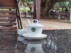 -侯臣咖啡文化村