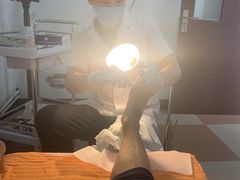 -世龙世家灰指甲鸡眼脚气甲沟炎跖疣护理(通州店)