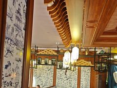 -八府香鸭·啫啫煲(华山路店)