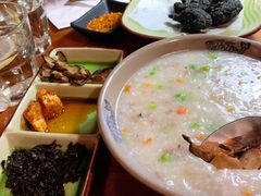 三色粥-源一咖啡馆(麒麟巷步行街店)