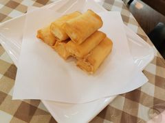 w大良炸鲜牛奶-新大咀港式茶餐厅(宝山万达店)