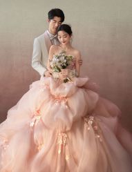 -第一夫人婚纱摄影(南京店)