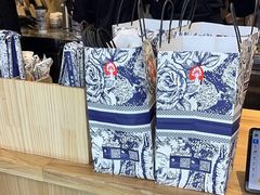 -霸王茶姬(上海静安大悦城店)