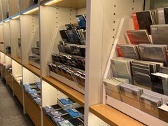 -伊东屋(本店)