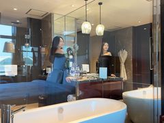 -广州白云机场雅高铂尔曼大酒店