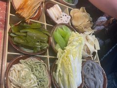 -赵美丽·重庆社区火锅·直营店(火车东站·中豪国际店)