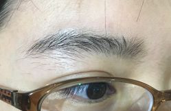 -轻妆Feel·半永久纹眉眼线